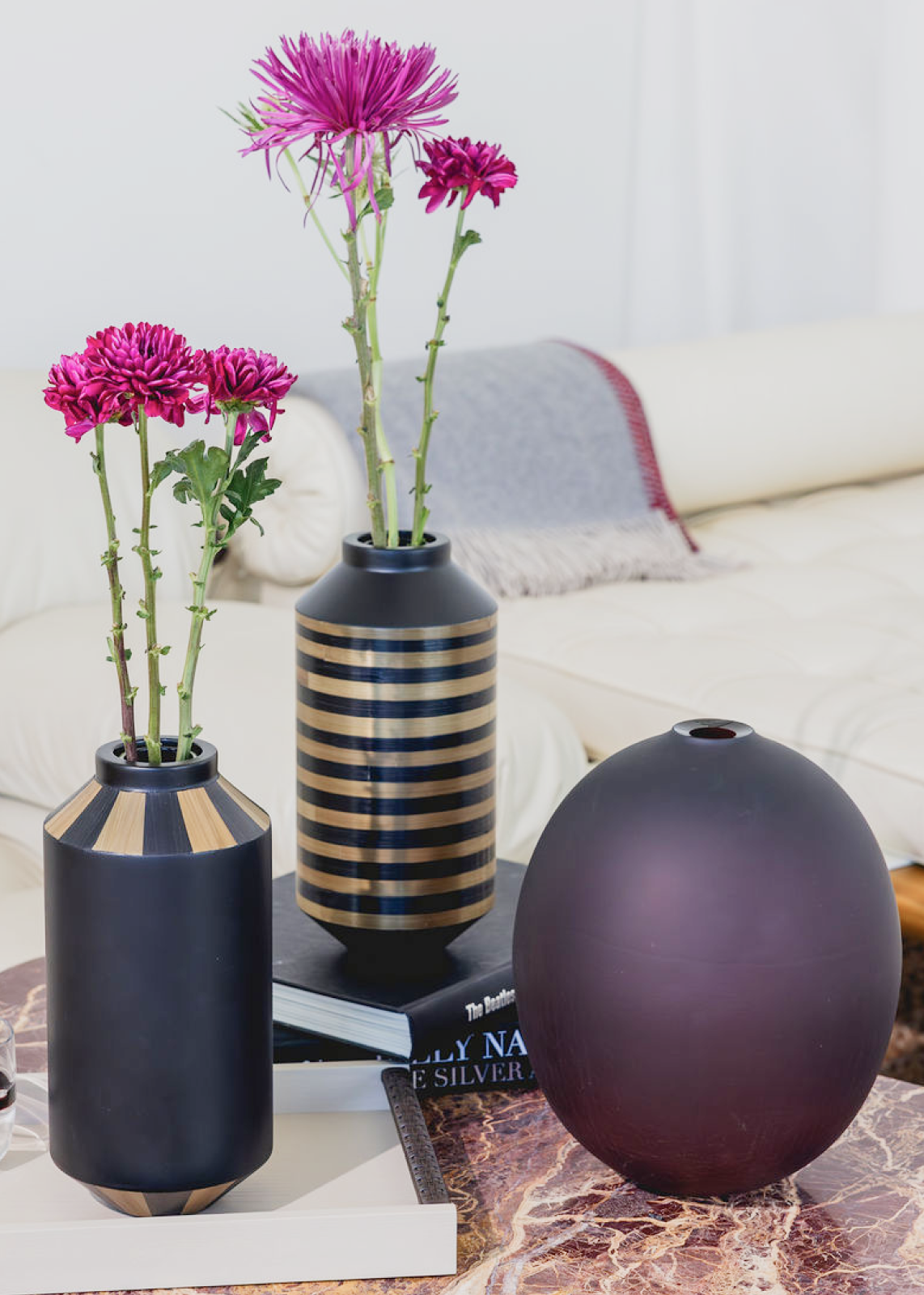 Notte Lacquered Straw Marquetry Vase