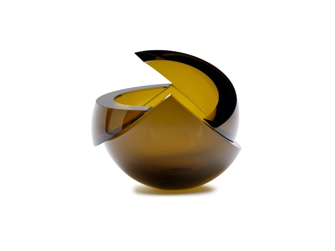Small Armadillo Sphere Glass Vase