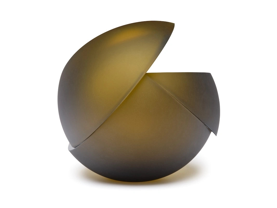 Large Armadillo Sphere Glass Vase