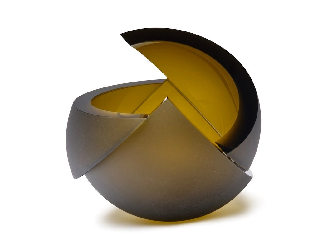 Large Armadillo Sphere Glass Vase