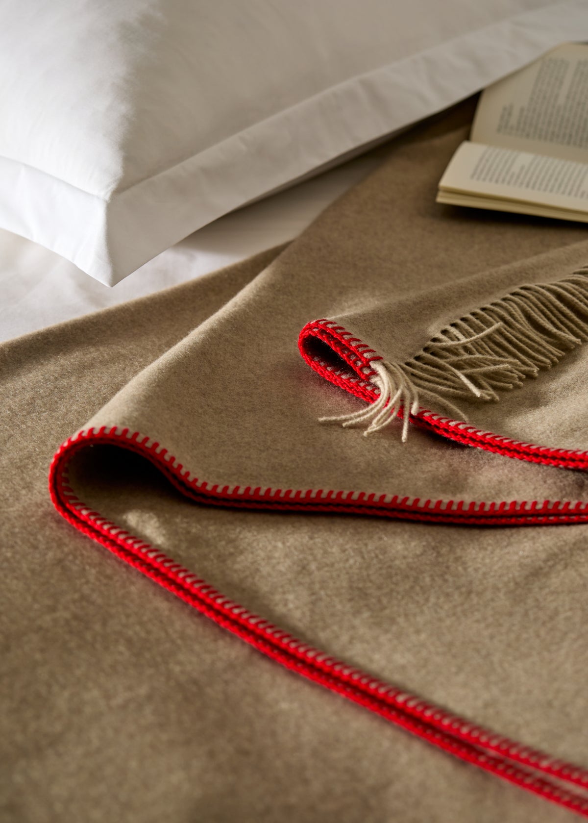 Fringed Cashmere Throw With Whipstitch Trim