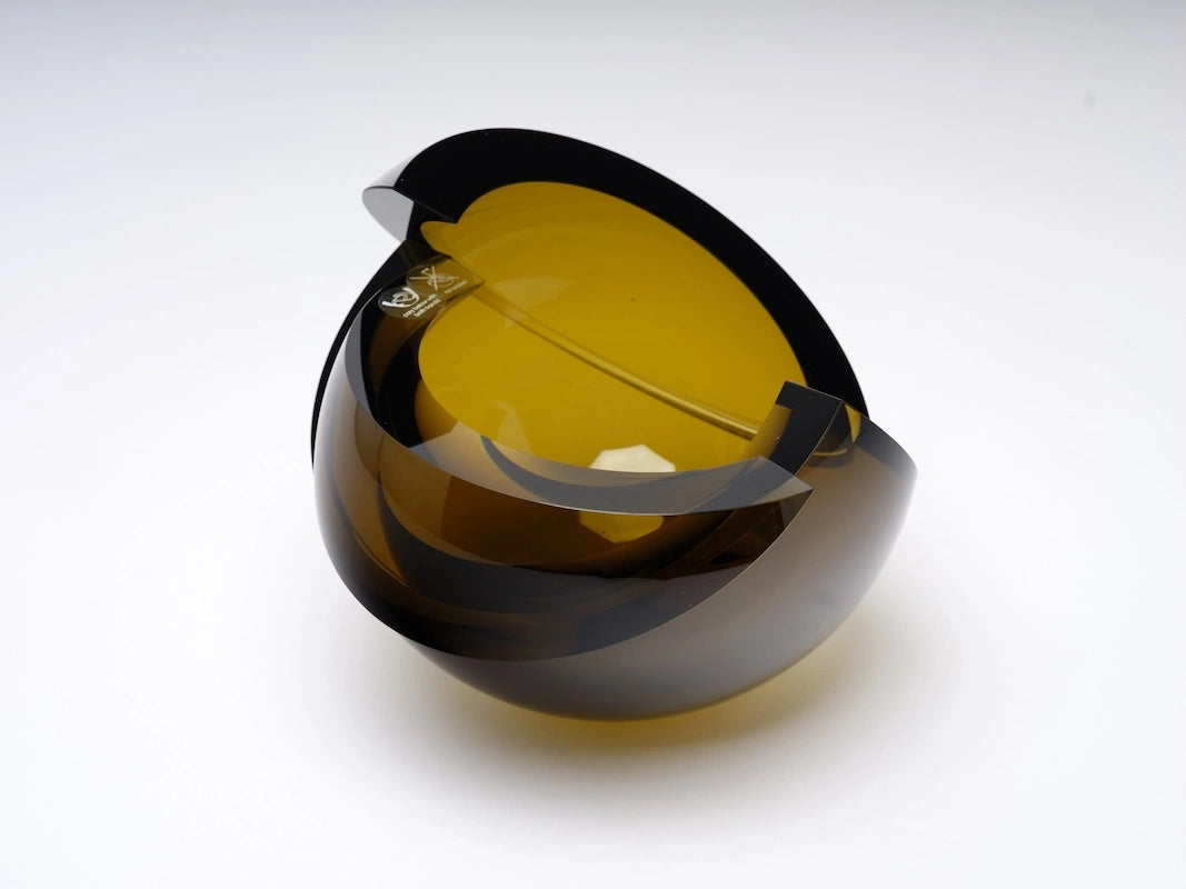 Small Armadillo Sphere Glass Vase