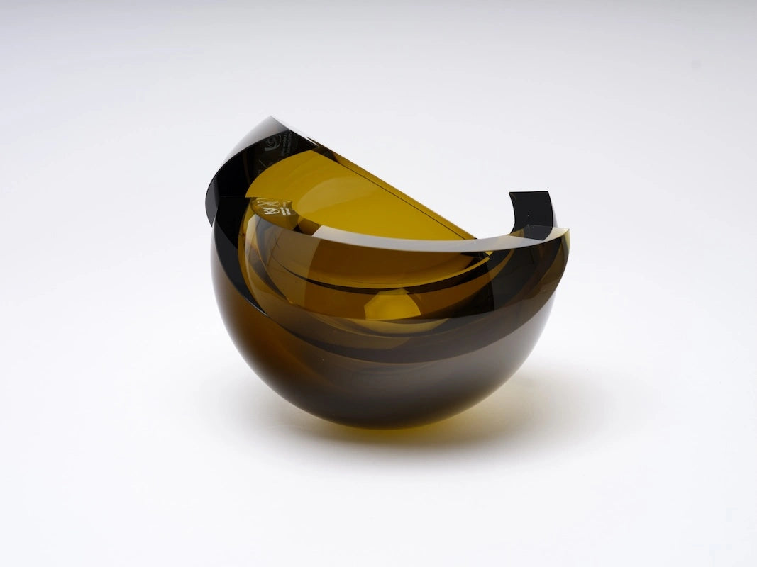 Small Armadillo Sphere Glass Vase