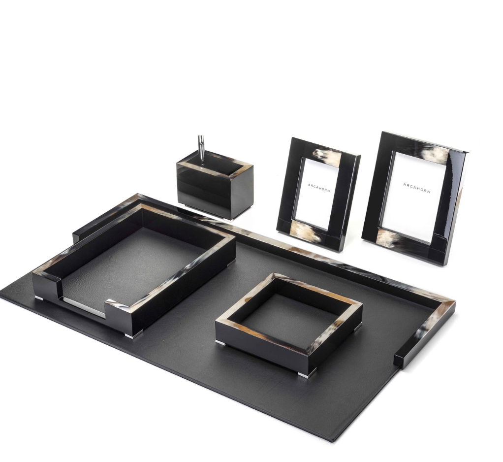 Medea Small Black Picture Frame